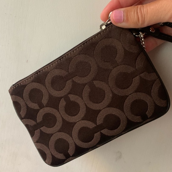 Coach Signature Canvas Wristlet - Picture 5 of 9